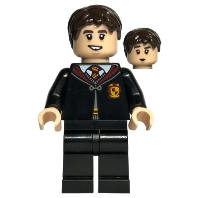 hp398 Neville Longbottom - Gryffindor Robe Clasped, Black Legs